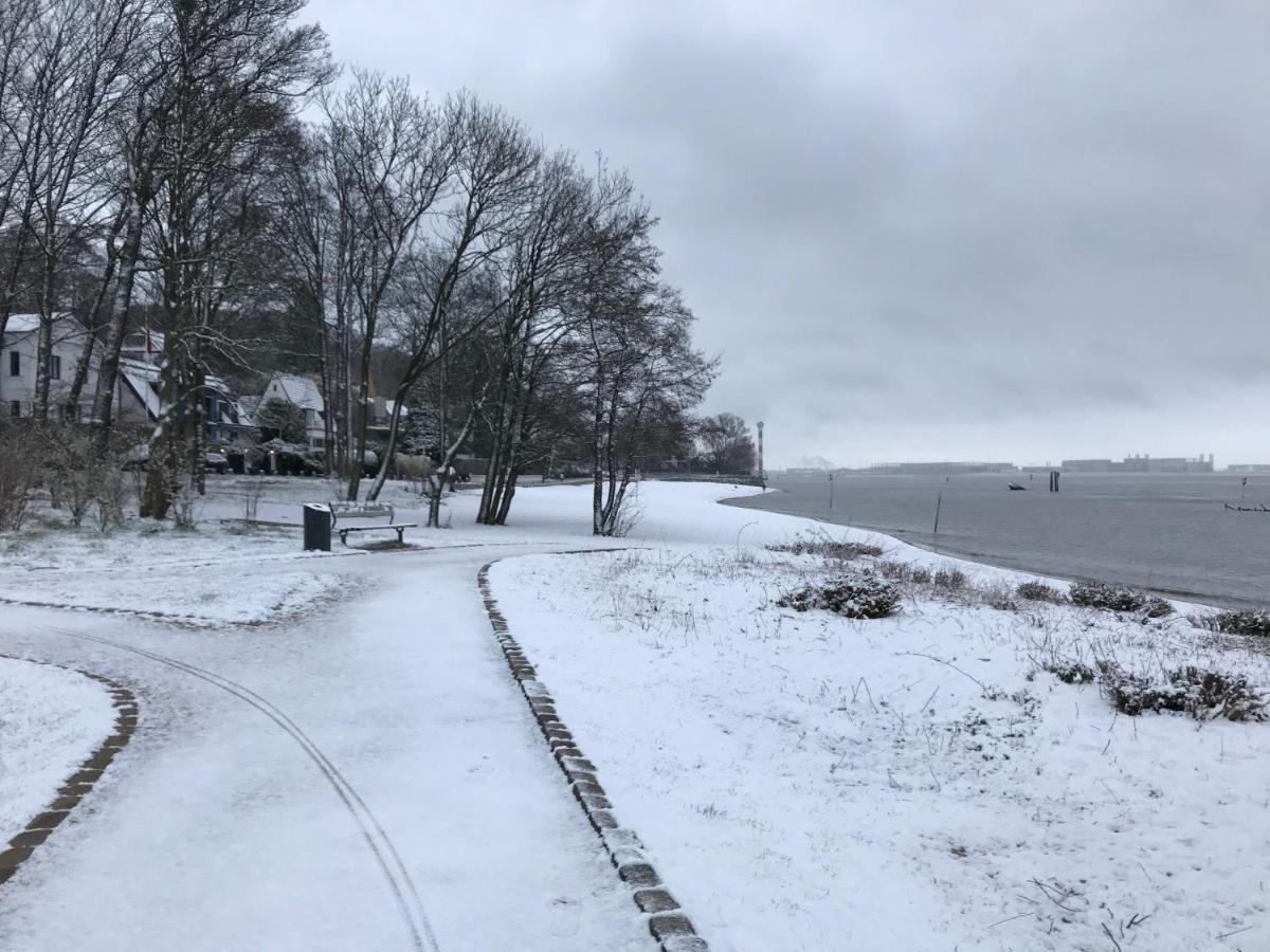 Urlaub Am Elbstrand - Wohnung In Blankenese Mit Naturblick Гамбург Екстер'єр фото